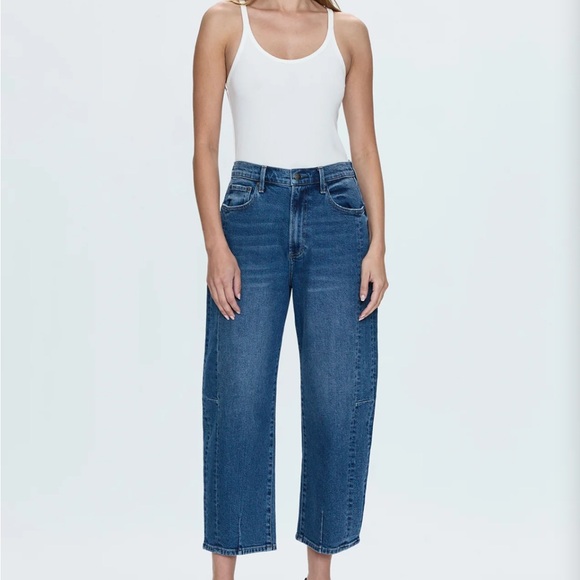 Women's Blue Jeans - Picture 1 of 7